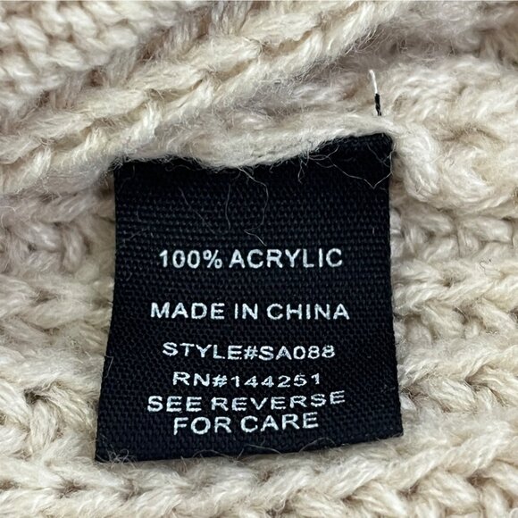 Moon & Madison Womens Cropped Cable Knit Sweater Sz M Chunky Cottage Fisherman. - Picture 8 of 10